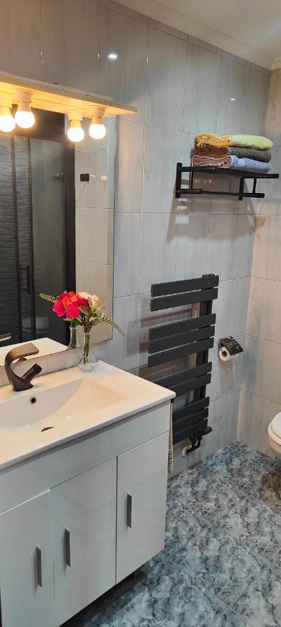 Alojate En Vigo! Piso Acogedor Y Funcional Con Garaje