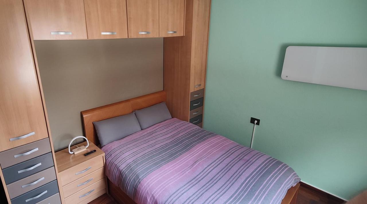 Alojate En Vigo! Piso Acogedor Y Funcional Con Garaje Apartament Vigo